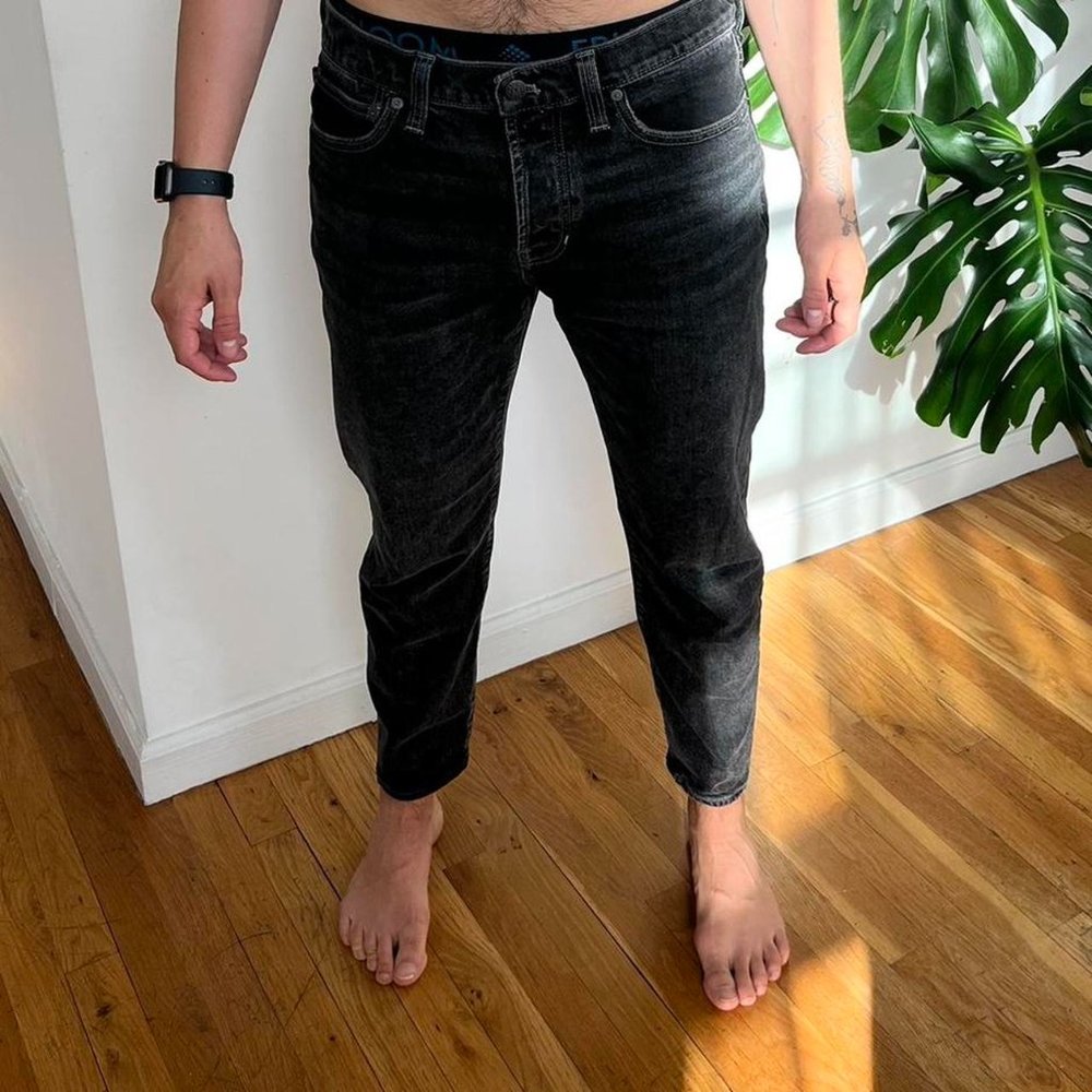 Madewell relaxed taper black jeans